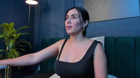 Scarlet Edwars online show from 11/07/25, 05:13