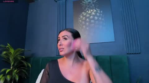 Scarlet Edwars online show from 04/17/26, 06:55