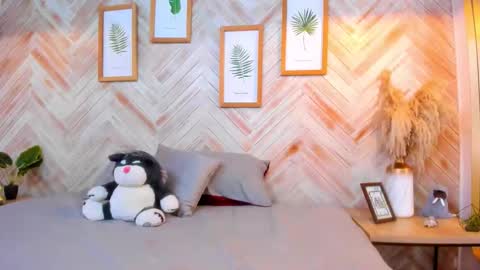 Maria online show from 02/15/26, 09:00