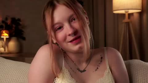 Snapshot of scarlet_fever10 chatting on 06/07/26, 01:26 scarlet_fever10 online show from 06/07/26, 01:26
