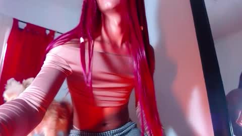 Snapshot of scarlet_goddes chatting on 10/06/25, 11:51 As me online show from 10/06/25, 11:51