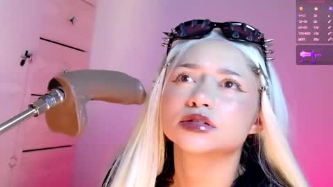 scarlet_gold online show from 03/24/26, 01:21