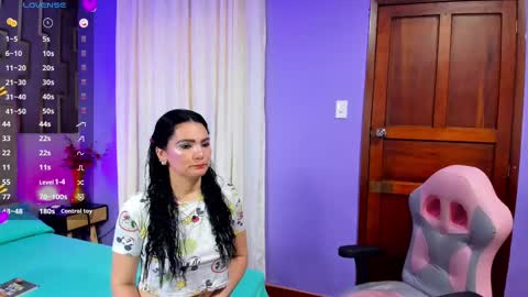 scarlet_hit online show from 03/11/25, 04:21