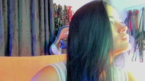 scarlet taylor kennedy online show from 09/26/25, 02:15