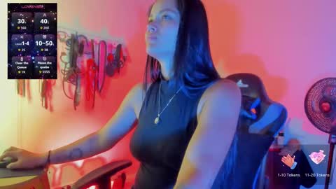 scarlet taylor kennedy online show from 12/22/25, 07:44