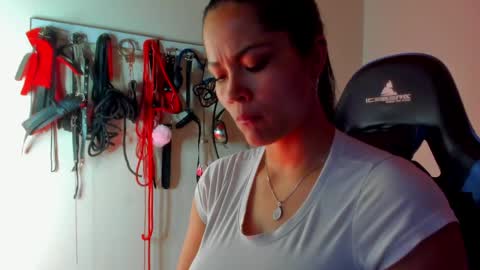 scarlet taylor kennedy online show from 04/13/26, 11:32