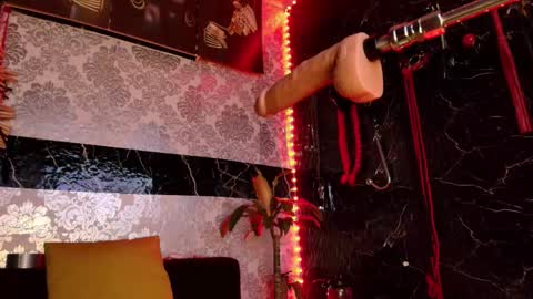 Scarlet online show from 10/04/25, 11:14