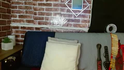 Scarlet online show from 02/07/26, 11:52