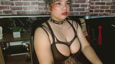 Scarlet online show from 04/09/26, 09:09