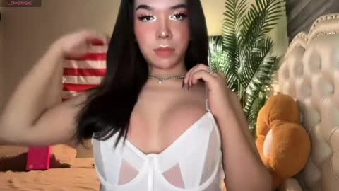 scarlet_sweet6969 online show from 05/02/26, 03:33