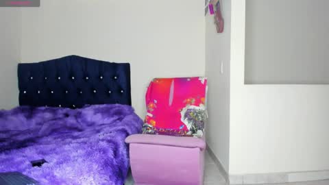 scarlet_tommy online show from 01/10/25, 09:42