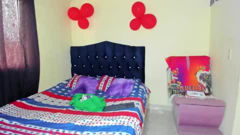 scarlet_tommy online show from 02/17/25, 06:59