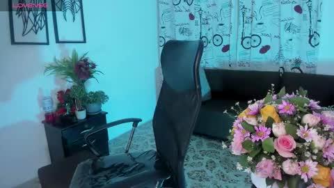 SCARLET online show from 09/14/25, 03:16