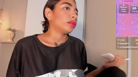 scarlet_vixen_ online show from 05/31/26, 10:33