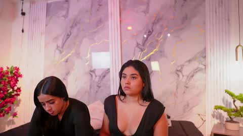 scarleta_and_naomi online show from 01/16/26, 04:49