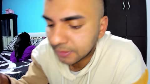 Snapshot of scarletandryan28 chatting on 09/27/25, 08:30 ScarletandRyan28 online show from 09/27/25, 08:30