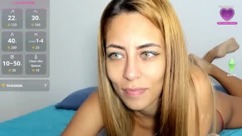 Snapshot of scarletbrow chatting on 10/18/25, 06:58 scarlet online show from 10/18/25, 06:58