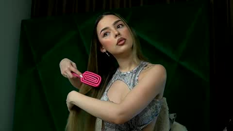 Scarlet online show from 02/26/26, 11:48