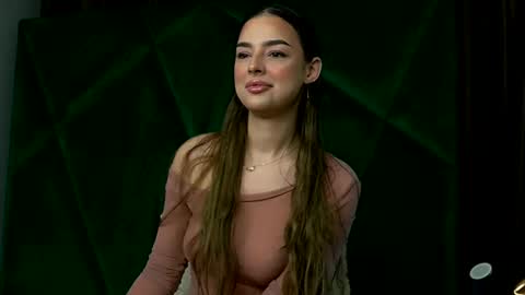 Scarlet online show from 03/28/26, 12:32