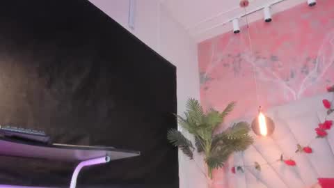 Scarlet Dayana online show from 07/13/26, 12:08