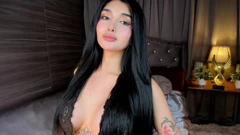 Snapshot of scarletfvckinggreyson chatting on 02/17/25, 07:58 ur sweetest scarlet online show from 02/17/25, 07:58