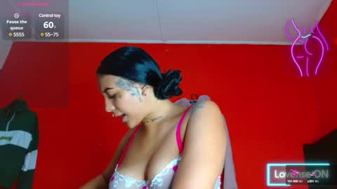 Snapshot of scarleth_dankworth chatting on 03/09/25, 10:30 Scarleth online show from 03/09/25, 10:30