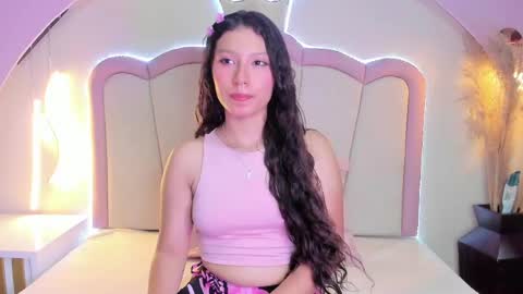 Snapshot of scarleth_dulce chatting on 05/05/26, 07:00 Scarlth online show from 05/05/26, 07:00