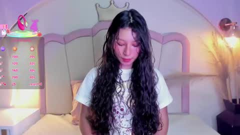 Snapshot of scarleth_dulce chatting on 05/11/26, 07:00 Scarlth online show from 05/11/26, 07:00