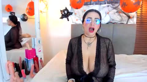 scarleth online show from 11/02/25, 11:23