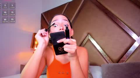 Snapshot of scarlethcollins_ chatting on 06/07/26, 12:09 Scarleth online show from 06/07/26, 12:09