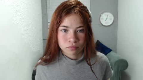 scarlethsexy69 online show from 10/06/25, 12:24