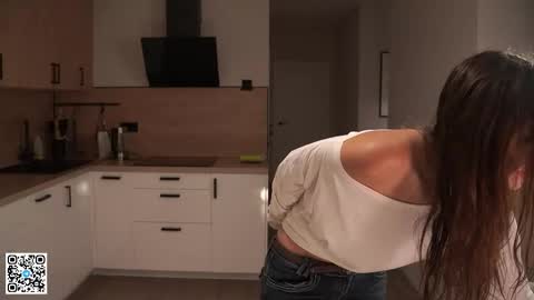 Scarlet online show from 03/02/26, 09:54