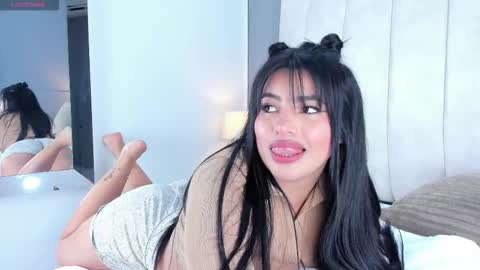 Scarlet online show from 11/11/25, 04:12