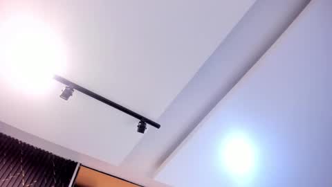 scarlett__14 online show from 10/31/25, 04:57