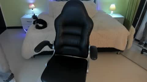 Scarlett online show from 02/23/26, 12:57