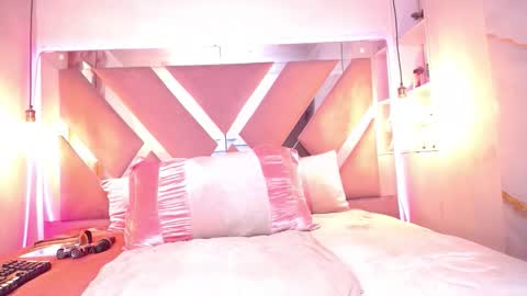 Scarlett online show from 03/04/26, 03:23