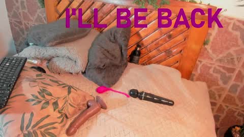 Mariana online show from 01/24/25, 06:35