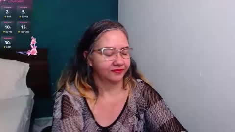 Scarlett  online show from 12/19/25, 02:51