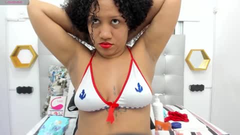 Snapshot of scarlett_fox20 chatting on 02/07/25, 11:34 scarlett_fox20 online show from 02/07/25, 11:34