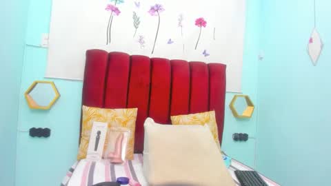 Snapshot of scarlett_fox20 chatting on 01/16/26, 11:36 scarlett_fox20 online show from 01/16/26, 11:36