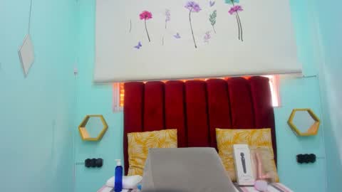 scarlett_fox20 online show from 03/24/26, 02:11