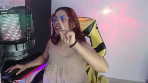 scarlett online show from 11/25/25, 05:40