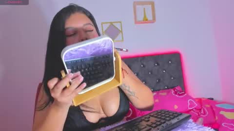 Scarlett  online show from 09/17/25, 03:08