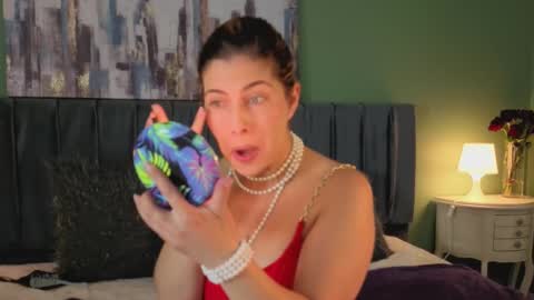 Scarlett online show from 02/25/26, 02:16