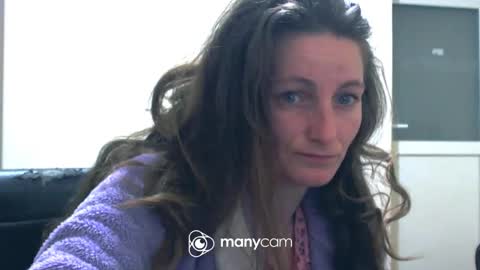 Snapshot of scarlett_queen01 chatting on 03/09/25, 04:16 scarlett_queen01 online show from 03/09/25, 04:16