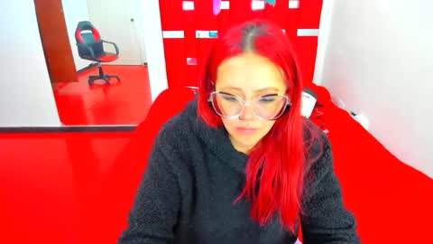 scarlett_red_11 online show from 05/02/26, 05:07