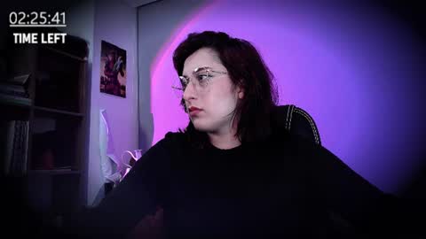 Snapshot of scarlett_sen chatting on 06/29/26, 01:44 Mistress Scarlett online show from 06/29/26, 01:44