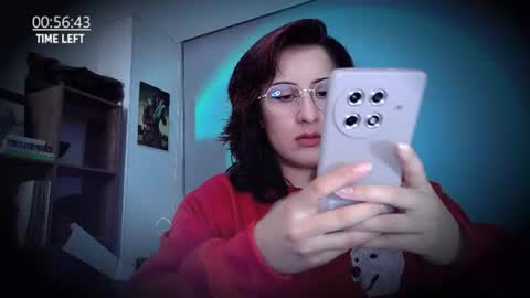 Snapshot of scarlett_sen chatting on 07/25/26, 02:58 Mistress Scarlett online show from 07/25/26, 02:58