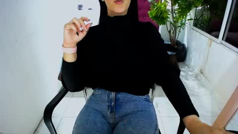 scarlet online show from 09/25/25, 12:53