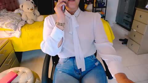 scarlet online show from 04/21/26, 05:28